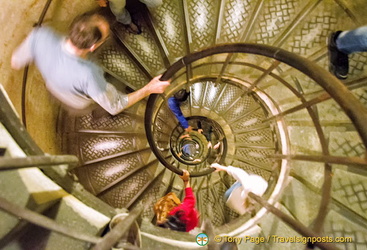 284 steps to the viewing platform of the Arc de Triomphe